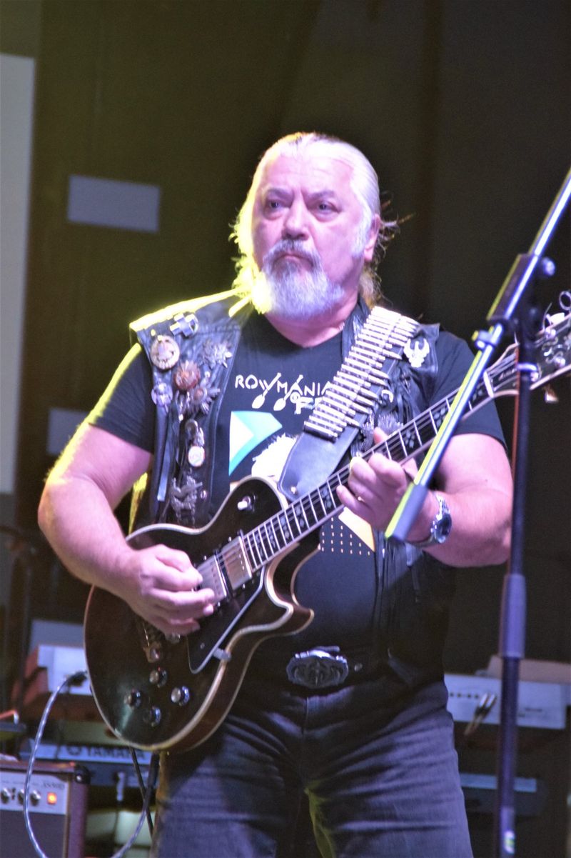 Mama lui Nicu Covaci, victima unui atac brutal