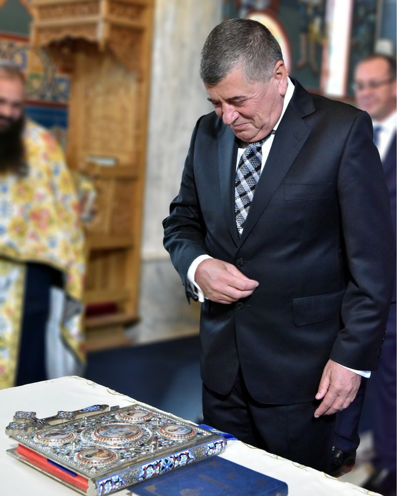 Primarul ales din Bușteni, plâns de comunitate