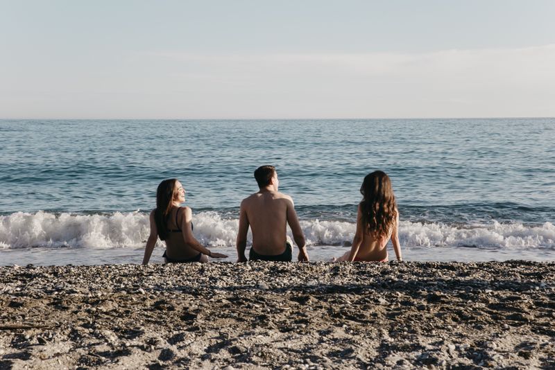 Cât costă un sejur la mare în august 2024?