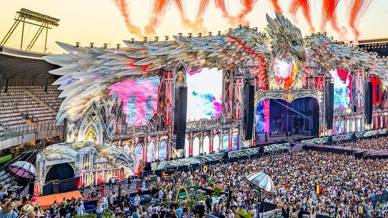 UNTOLD 2024. Ce trebuie sa știi dacă ai sub 14 ani și vrei să mergi la festival. Reguli clare pentru minori