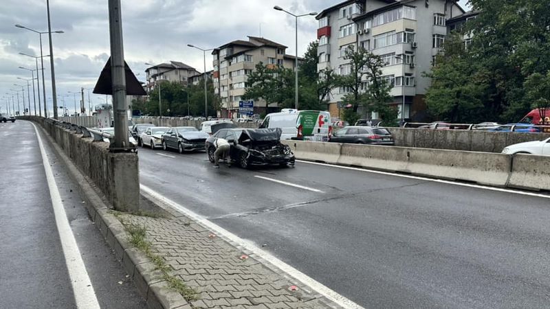 Trafic blocat, în Băneasa după un accident cu 7 mașini