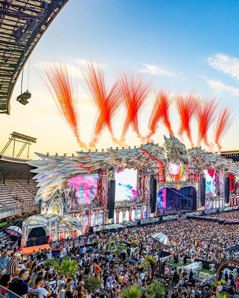 La ce trebuie să se aștepte festivalierii în ceea ce privește cazarea la UNTOLD? 