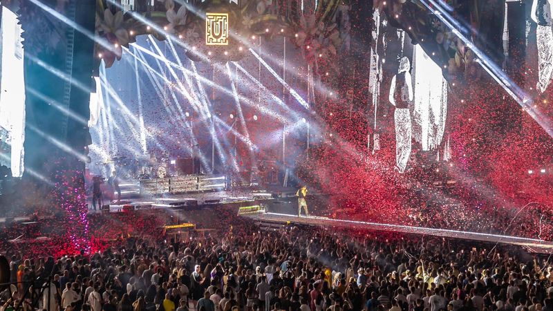 C&acirc;t plătesc festivalierii pentru o porție de m&acirc;ncare și băuturi la UNTOLD 2024?