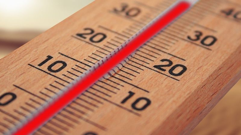 Temperaturi extreme în România! Meteorologii au emis cod portocaliu de caniculă în București și alte zone ale țării