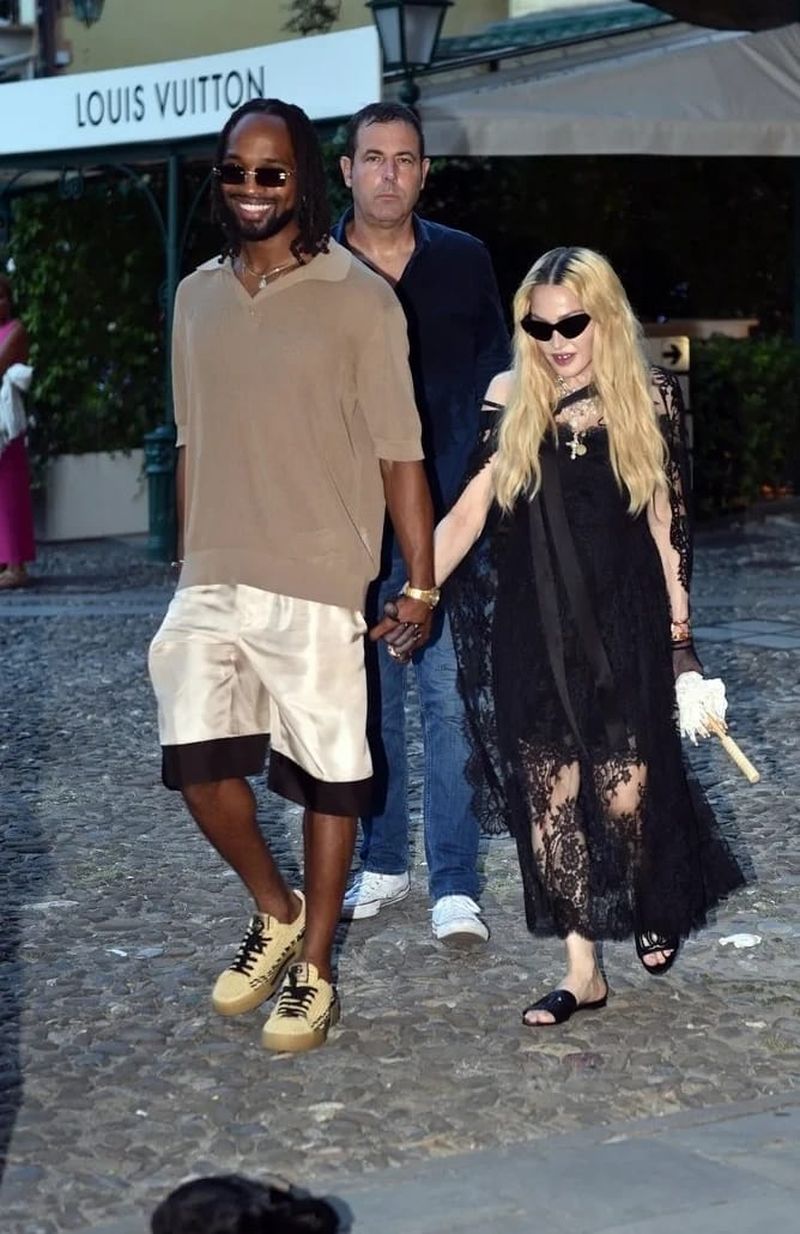 Madonna surprinsă alături de Akeem Morris