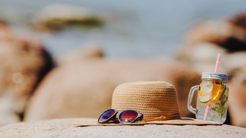 7 județe se află sub cod roșu de caniculă: Meteorologii anunță instabilitate atmosferică &icirc;n mai multe regiuni și temperaturi de 41 de grade