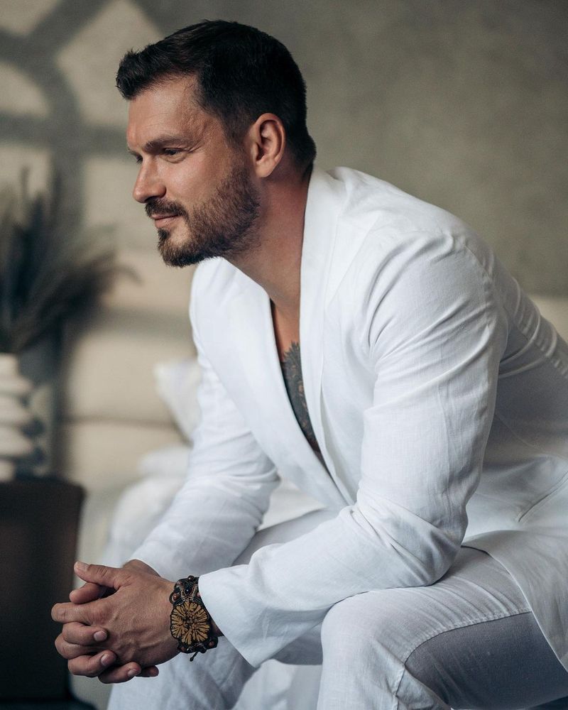 Ce mesaj a postat Bogdan Vlădău după despărțirea de Gina Chirilă? 