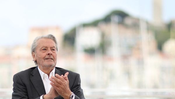 Doliu &icirc;n cinematografia mondială! Marele actor Alain Delon s-a stins din viață la 88 de ani