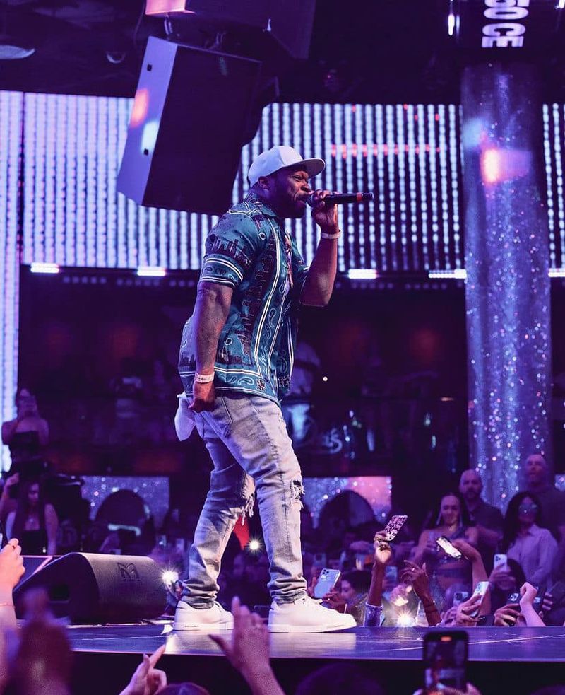 Bătaie generală la concertul lui 50 Cent în București 