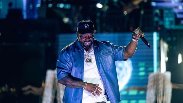 Scandal la concertul lui 50 Cent la București! Fanii artistului s-au luat la bătaie și a fost nevoie de intervenția Jandarmeriei