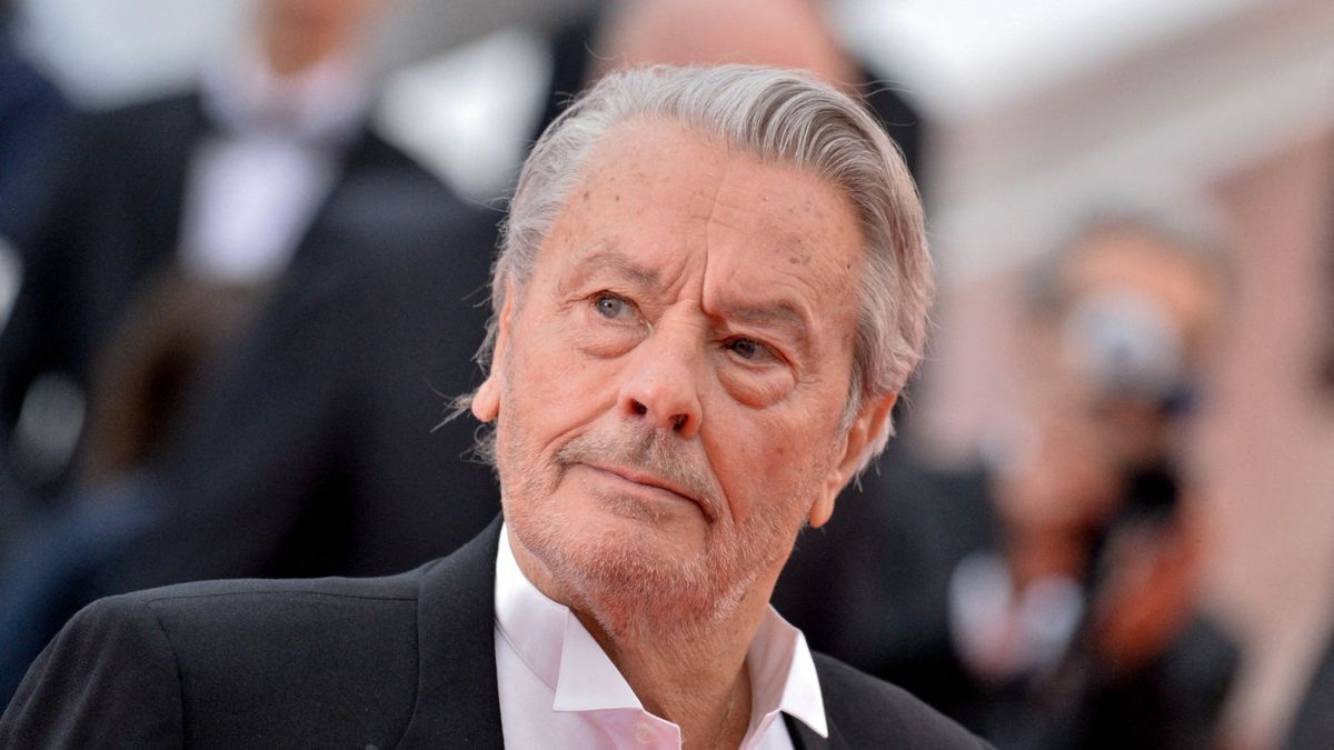 Alain Delon a fost un actor adorat și detestat al cinematografiei franceze 