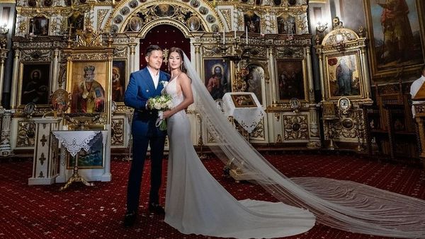 Primele imagini de la cununia religioasă a lui Liviu Vârciu și a Andei Călin