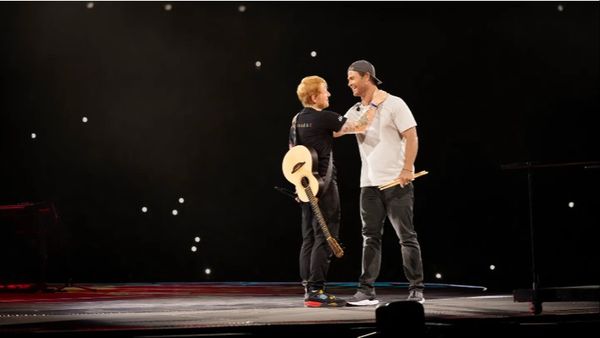Gestul impresionant al lui Ed Sheeran pentru Chris Hemsworth &icirc;n timpul concertului de la București