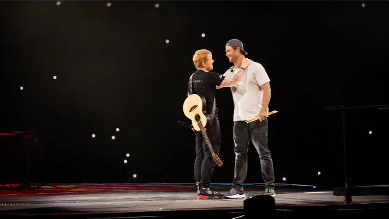 Gestul impresionant al lui Ed Sheeran pentru Chris Hemsworth &icirc;n timpul concertului de la București