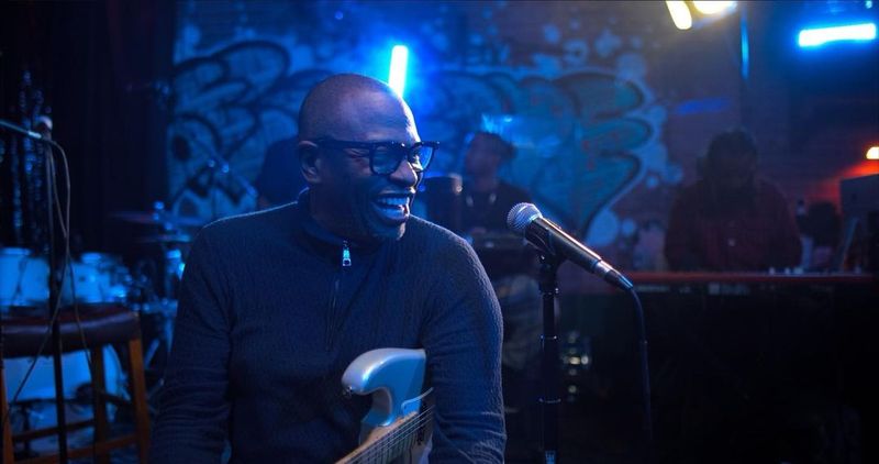 Rapperul Scarface internat de urgență