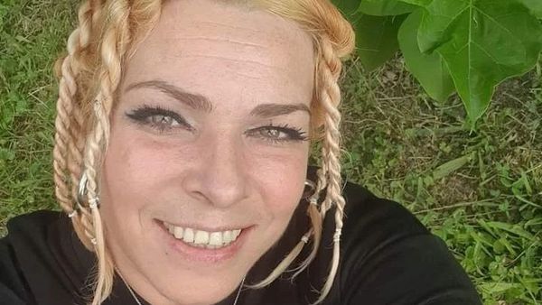 Noi detalii șocante despre Dana Marijuana! Ce se întâmpla, de fapt, în containerul unde locuia cu fiica ei de 10 ani