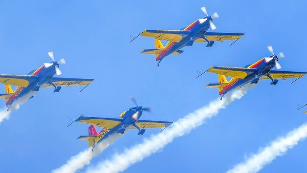 BIAS 2024, cel mai mare show aviatic din Romania. Programul complet pentru 30 si 31 august