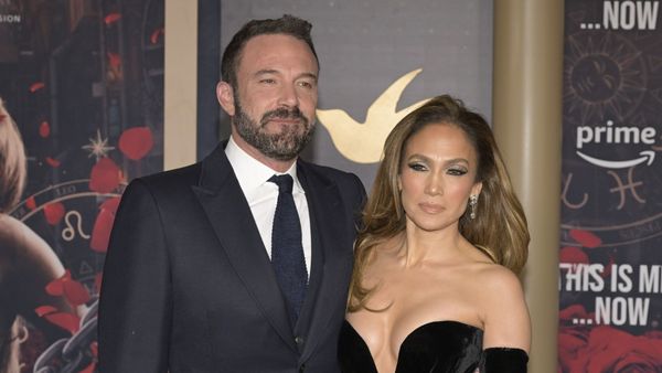 Noua "prietenă" a lui Ben Affleck seamănă izbitor de mult cu Jennifer Garner. Cine este Kick Kennedy