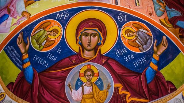 Calendar creștin ortodox: 3 sărbători cu cruce roșie &icirc;n septembrie, prima lună de toamnă