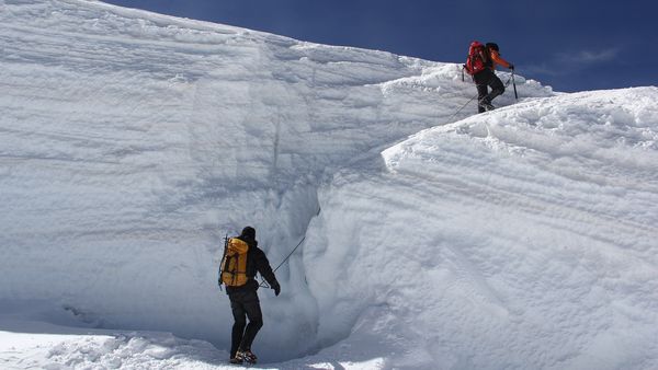 Cine este rom&acirc;nul care și-a pierdut viața după ce a căzut &icirc;n gol de pe Mont Blanc