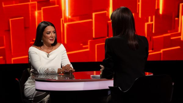 Oana Niculescu Mizil, invitată la "40 de întrebări cu Denise Rifai" – duminică, ora 23:00, la Kanal D
