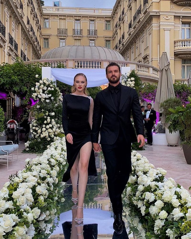 Cum s-au afișat Gina Chirilă și Bogdan Vlădău la o lună după divorț?