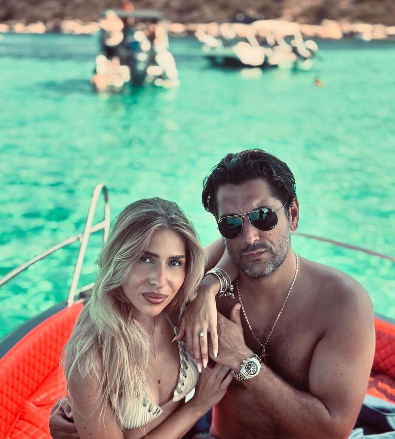 Cezar Ouatu și-a cerut iubita în căsătorie