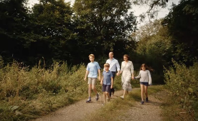 Kate Middleton dezvăluie printr-un videoclip emoționant că a încheiat tratamentul pentru cancer