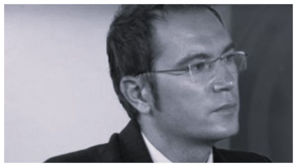 Doliu în presa românească! Fostul prezentator TV, Alexandru Moraru, a încetat din viață. Care a fost cauza decesului