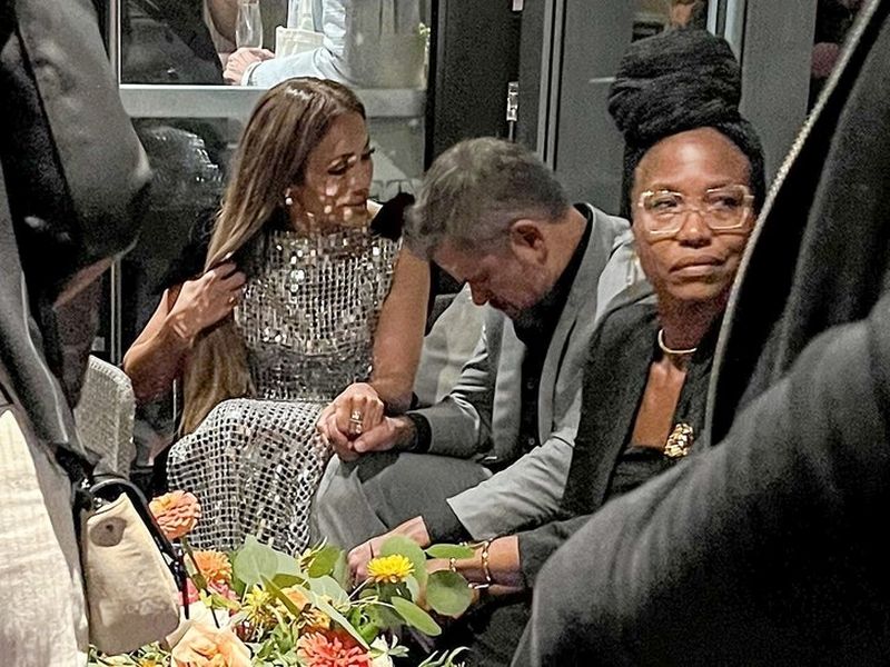 Jennifer Lopez, surprinsă alături de celebrul actor Matt Damon 