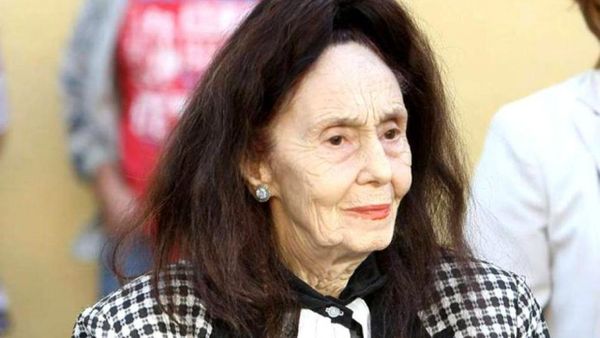 Adriana Iliescu a dezvăluit ce pensie are la 86 de ani după o viață dedicată &icirc;nvățăm&acirc;ntului: &rdquo;Nu ne pl&acirc;ngem&rdquo;