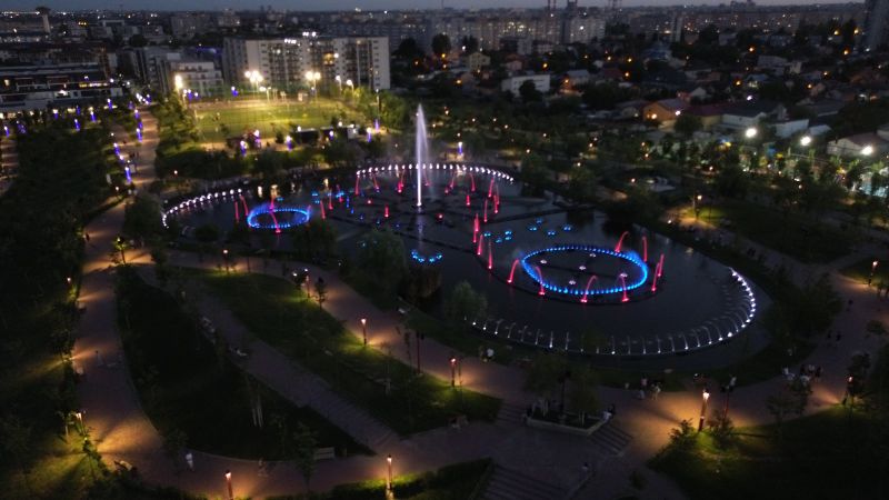 La ce oră încep spectacolele din Piața Unirii în septembrie 2024?