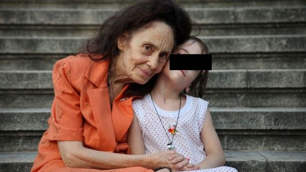 Fiica Adrianei Iliescu, Eliza, este o t&acirc;nără &icirc;n toată firea. Cum arată la 19 ani