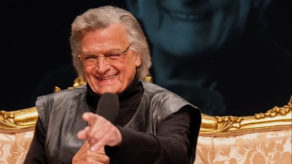 Florin Piersic revine în forță! Actorul îl provoacă pe David Popovici la un concurs de înot