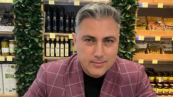 De ce Alexandru Ciucu nu vrea să renunțe nici acum la verighetă