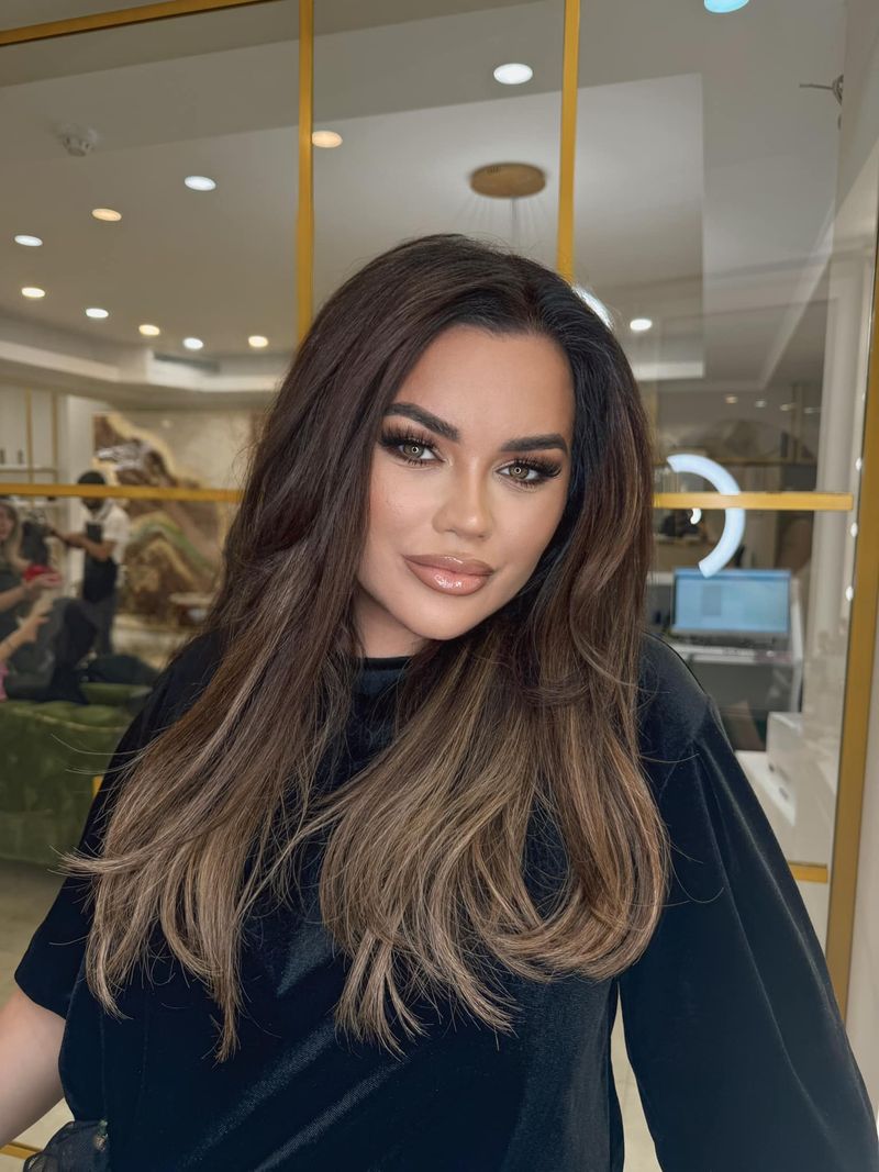 Carmen de la Sălciua se împarte între studii, carieră și familie 