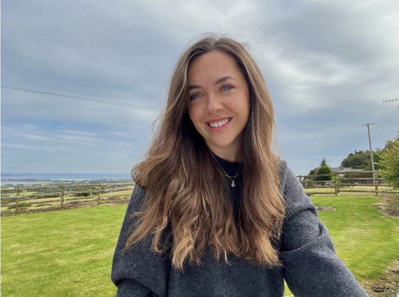 De ce a ales să meargă în luna de miere