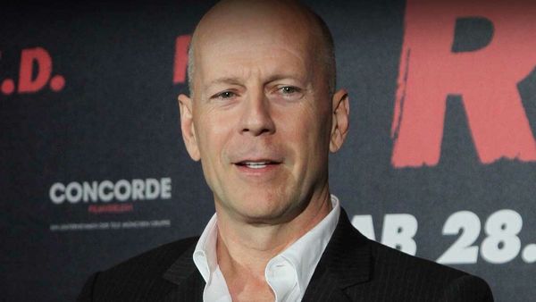 Noi imagini cu Bruce Willis publicate de fiica lui, Scout: "Pare confuz și umflat la față" 