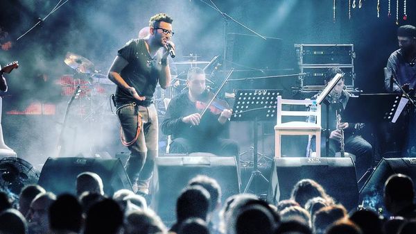 &rdquo;Ținea o dietă foarte strictă și s-a simțit rău imediat ce a urcat pe scenă&rdquo; El este artistul care a murit &icirc;n timpul unui concert sub privirile șocate ale publicului
