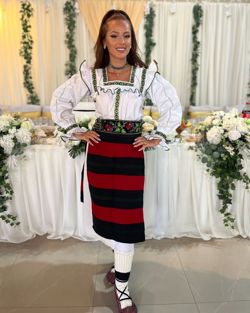 Cristina Vlad își deschide propriul business