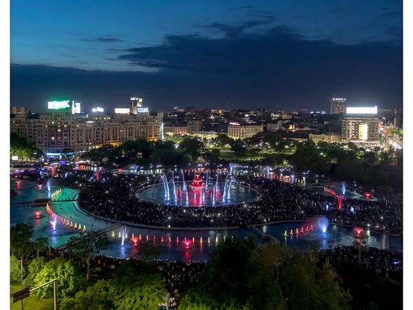 Simfonia Apei, 27 septembrie 2024: La ce oră &icirc;ncepe spectacolul din Piața Unirii - București