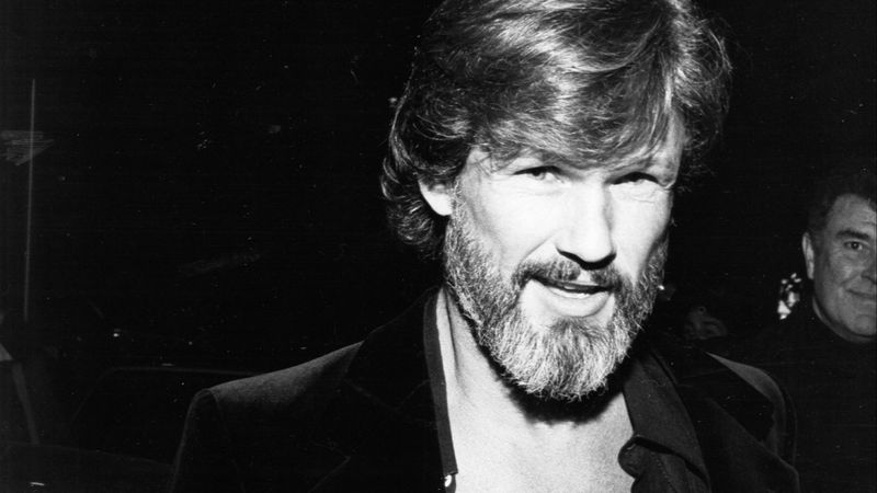 Ce avere impresionantă a lăsat &icirc;n urmă legendarul artist Kris Kristofferson? C&acirc;ntărețul s-a stins din viață la 88 de ani