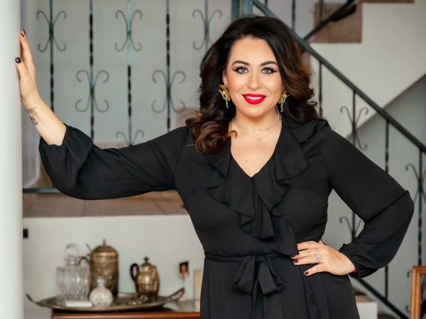 Ce spune Oana Roman despre relația cu Petre Roman, la c&acirc;teva luni de la desul mamei sale: &bdquo;A mai fost pe la noi, vorbim des&rdquo;