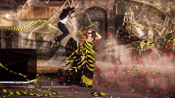 Kylie Minogue a lansat piesa Lights Camera Action: "A fost o cursă &icirc;nc&acirc;ntătoare p&acirc;nă &icirc;n prezent, iar acum pregătiți-vă pentru ce urmează"