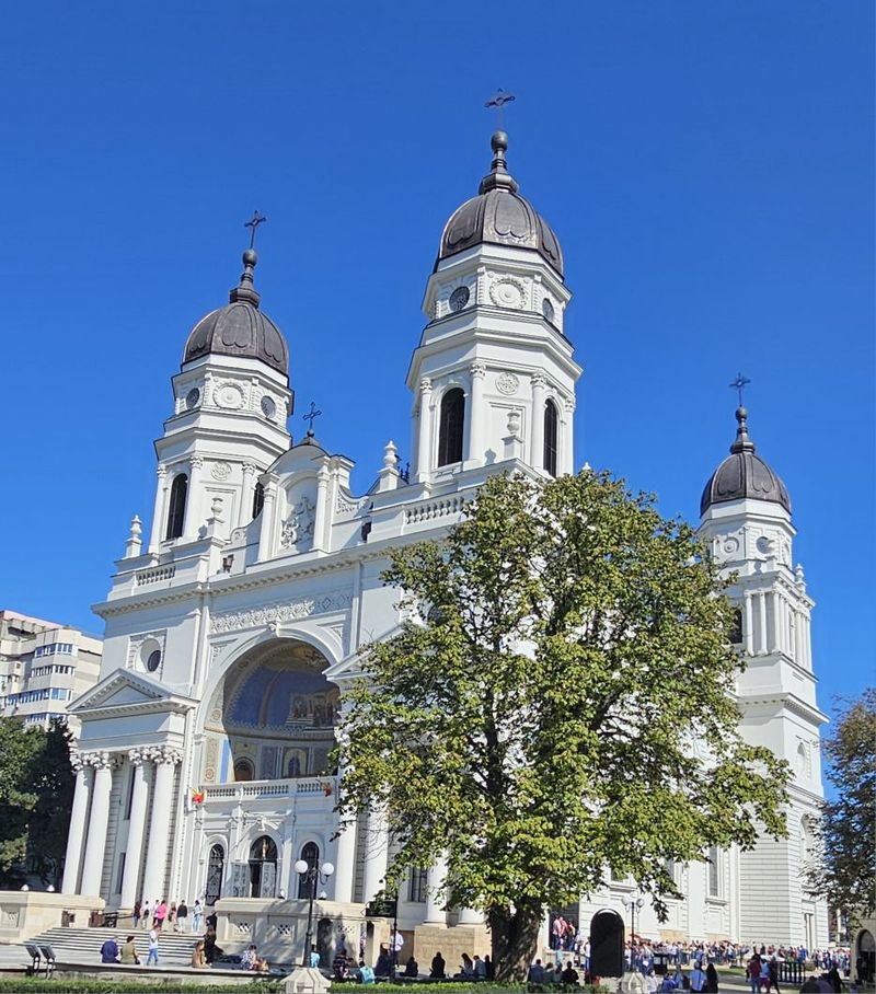 Când începe pelerinajul de Sfânta Cuvioasă Parascheva? 