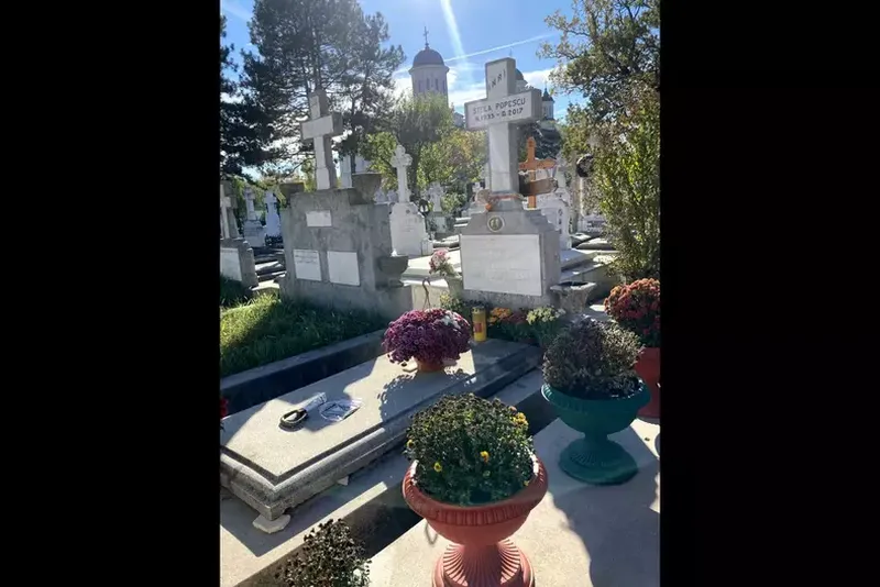 Stela Popescu mormant