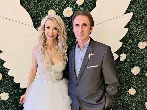 Andreea Bălan și-a invitat tatăl la concertul aniversar de la Sala Palatului! Săndel Bălan: &ldquo;Suntem &icirc;n relații bune. Dumnezeu le așează pe toate&rdquo;