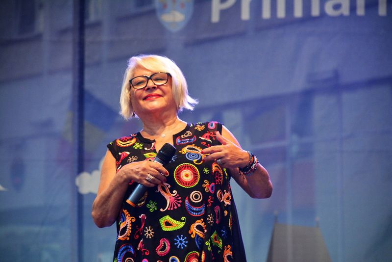 Angela Similea și Mirabela Dauer