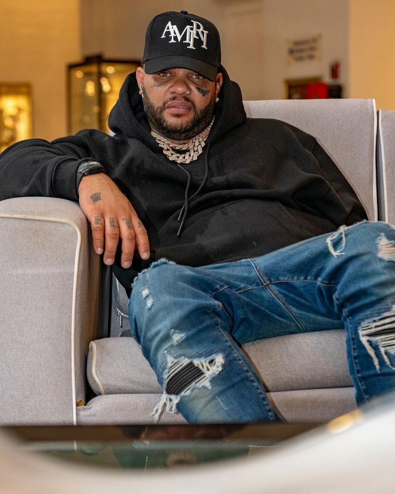 Cu ce acuzații se confrunta El Taiger? 