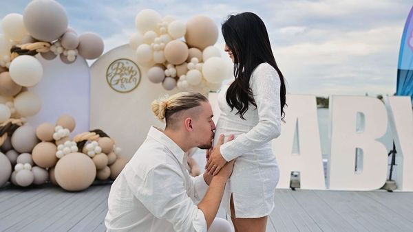 Modul emoționant prin care Larisa Iordache și Cristian Chiriţă au anunțat sexul bebelușului lor: „Te aşteptăm cu inima plină de bucurie”